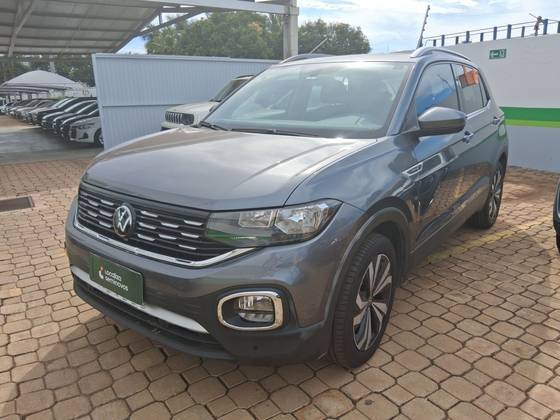 VOLKSWAGEN T-CROSS 1.0 200 TSI TOTAL FLEX AUTOMÁTICO VOLKSWAGEN T-CROSS 1.0 200 TSI TOTAL FLEX AUTOMÁTICO